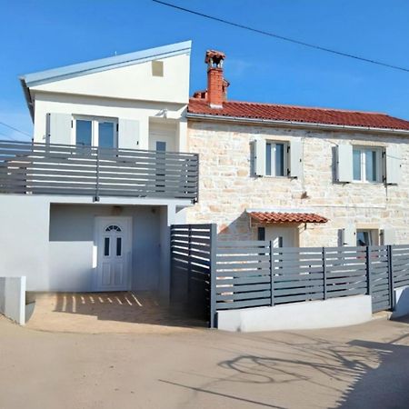 Apartment Valentino Tar-Vabriga Buitenkant foto