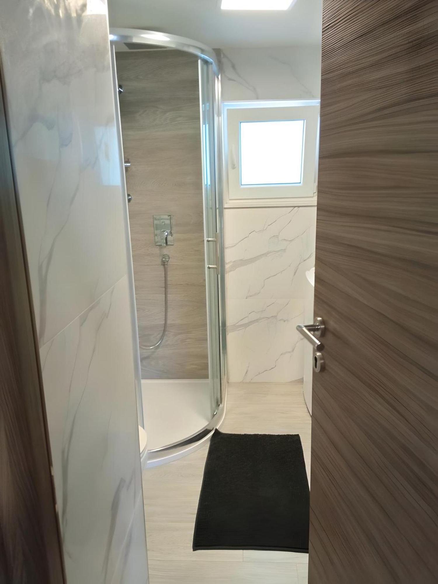 Apartment Valentino Tar-Vabriga Buitenkant foto